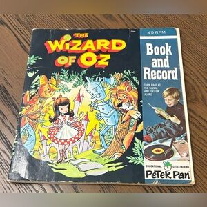 Vintage The Wizard of Oz - Peter Pan Records 45 RPM Book & Record Set (#1944)